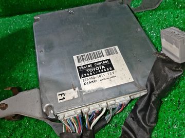 ДВИГАТЕЛЬ НА TOYOTA ISIS ZNM10G 1ZZ-FE