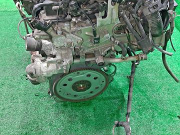 ДВИГАТЕЛЬ НА MITSUBISHI LANCER CEDIA CS5W 4G93