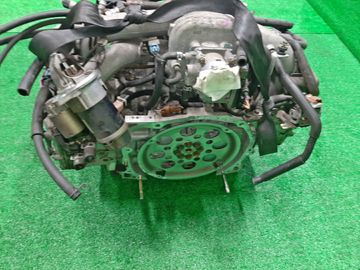 ДВИГАТЕЛЬ НА SUBARU LEGACY BL5 EJ204