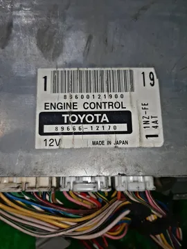 ДВИГАТЕЛЬ НА TOYOTA COROLLA NZE121 1NZ-FE