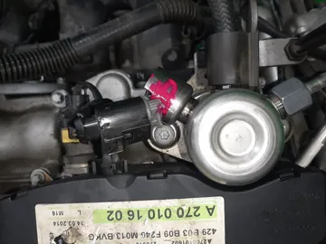 ДВИГАТЕЛЬ НА MERCEDES-BENZ B180 W246 270.910