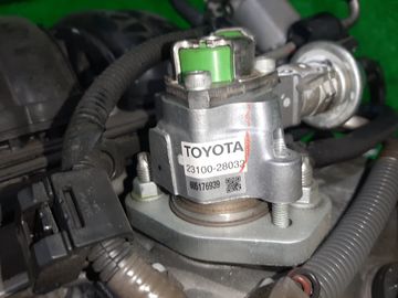 ДВИГАТЕЛЬ НА TOYOTA AVENSIS AZT251 2AZ-FSE