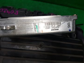 ДВИГАТЕЛЬ НА HONDA CIVIC EU1 D15B