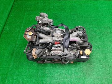 ДВИГАТЕЛЬ НА SUBARU FORESTER SG5 EJ205