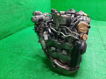 ДВИГАТЕЛЬ НА SUBARU FORESTER SG5 EJ205