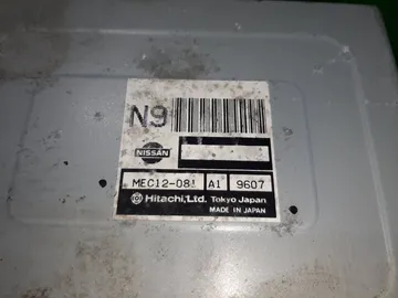 ДВИГАТЕЛЬ НА NISSAN SERENA PC24 SR20DE