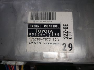 ДВИГАТЕЛЬ НА TOYOTA RUNX ZZE123 2ZZ-GE