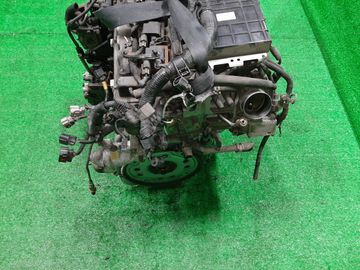 ДВИГАТЕЛЬ НА MITSUBISHI LANCER CEDIA CS5W 4G93