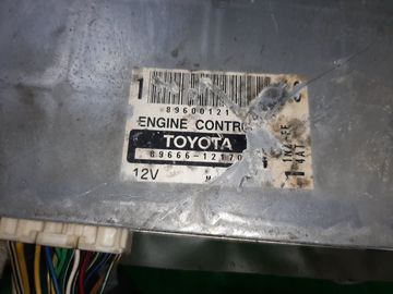 ДВИГАТЕЛЬ НА TOYOTA RUNX NZE121 1NZ-FE