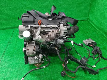 ДВИГАТЕЛЬ НА VOLKSWAGEN GOLF 5K1 CAXA