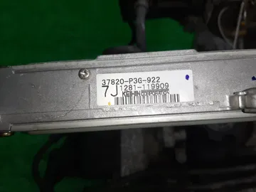 ДВИГАТЕЛЬ НА HONDA STEPWGN RF2 B20B