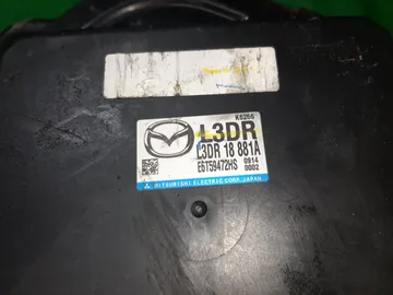 ДВИГАТЕЛЬ НА MAZDA MPV LY3P L3-VE