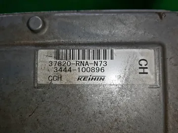 ДВИГАТЕЛЬ НА HONDA CIVIC FD1 R18A
