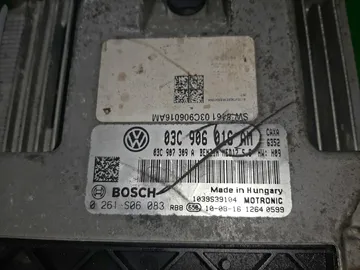 ДВИГАТЕЛЬ НА VOLKSWAGEN GOLF 5K1 CAXA