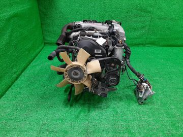 ДВИГАТЕЛЬ НА TOYOTA BREVIS JCG11 2JZ-FSE