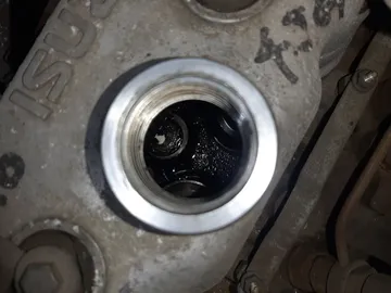 ДВИГАТЕЛЬ НА ISUZU ELF NHS69 4JG2