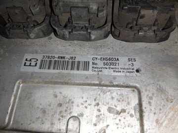 ДВИГАТЕЛЬ НА HONDA STREAM RN6 R18A