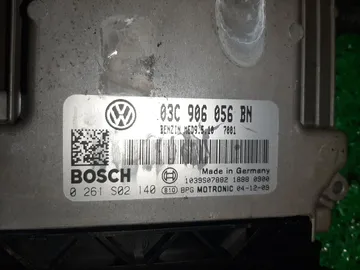 ДВИГАТЕЛЬ НА VOLKSWAGEN GOLF 1K1 BLP