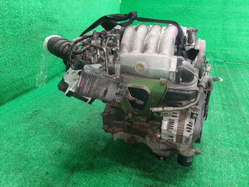 ДВИГАТЕЛЬ НА MITSUBISHI CHARIOT GRANDIS N84W 4G64