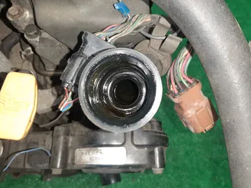 ДВИГАТЕЛЬ НА SUBARU FORESTER SG5 EJ205