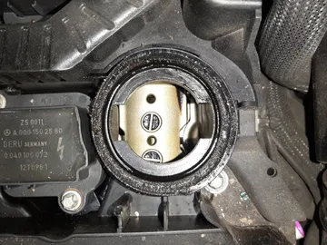 ДВИГАТЕЛЬ НА MERCEDES-BENZ C180 W204 271820