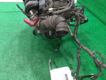 ДВИГАТЕЛЬ НА TOYOTA ISIS ZNM10G 1ZZ-FE