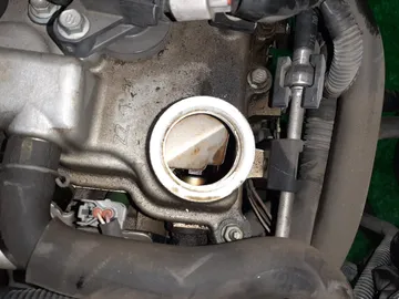 ДВИГАТЕЛЬ НА TOYOTA ISIS ZNM10G 1ZZ-FE