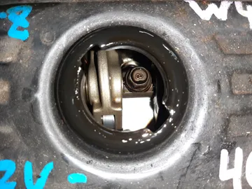 ДВИГАТЕЛЬ НА MITSUBISHI LIBERO CD2V 4G15