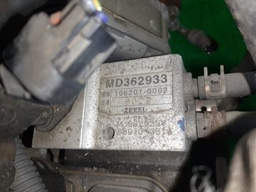 ДВИГАТЕЛЬ НА MITSUBISHI LANCER CEDIA CS2A 4G15