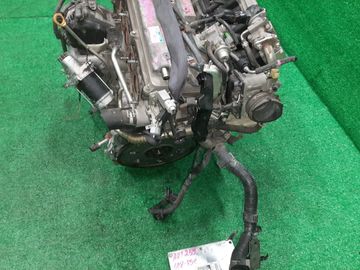 ДВИГАТЕЛЬ НА TOYOTA AVENSIS AZT255 1AZ-FSE