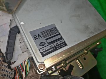 ДВИГАТЕЛЬ НА NISSAN BASSARA JHU30 VQ30DE
