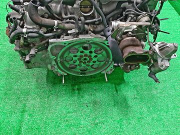 ДВИГАТЕЛЬ НА SUBARU FORESTER SG5 EJ205