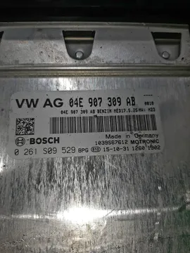 ДВИГАТЕЛЬ НА VOLKSWAGEN PASSAT 3C CZE