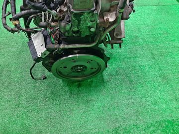 ДВИГАТЕЛЬ НА MITSUBISHI DELICA PE8W 4M40TE