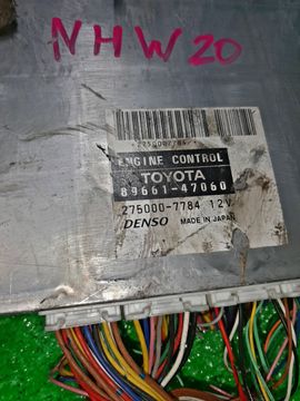 ДВИГАТЕЛЬ НА TOYOTA PRIUS NHW20 1NZ-FXE