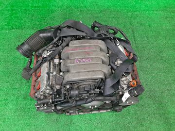 ДВИГАТЕЛЬ НА AUDI A6 4F2 AUK