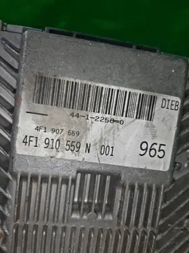 ДВИГАТЕЛЬ НА AUDI A6 4F2 AUK