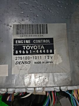 ДВИГАТЕЛЬ НА TOYOTA ISIS ZNM10 1ZZ-FE