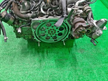 ДВИГАТЕЛЬ НА SUBARU FORESTER SF5 EJ205
