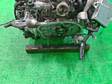 ДВИГАТЕЛЬ НА SUBARU FORESTER SG5 EJ202