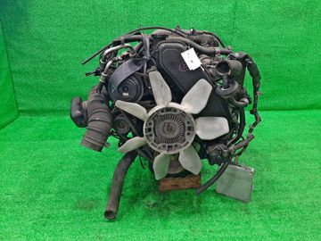 ДВИГАТЕЛЬ НА TOYOTA GRANVIA KCH16 1KZ-TE