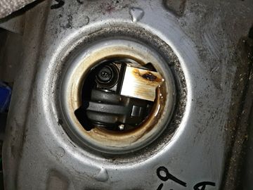 ДВИГАТЕЛЬ НА MITSUBISHI LANCER CB2A 4G15