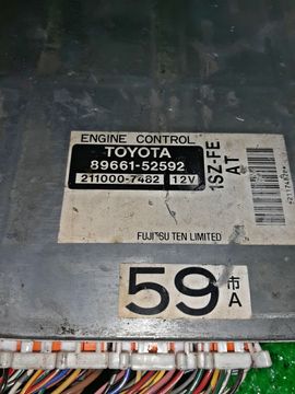 ДВИГАТЕЛЬ НА TOYOTA VITZ SCP10 1SZ-FE