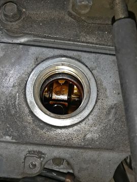 ДВИГАТЕЛЬ НА MAZDA BONGO BRAWNY SKE6V FE