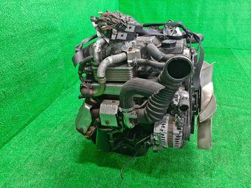 ДВИГАТЕЛЬ НА MITSUBISHI PAJERO V78W 4M41T