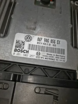 ДВИГАТЕЛЬ НА VOLKSWAGEN GOLF 1K1 BVY
