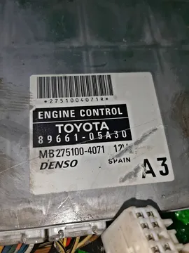 ДВИГАТЕЛЬ НА TOYOTA AVENSIS AZT251 2AZ-FSE