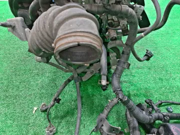ДВИГАТЕЛЬ НА TOYOTA ISIS ZNM10 1ZZ-FE
