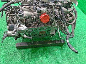 ДВИГАТЕЛЬ НА SUBARU FORESTER SG5 EJ202