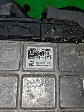 ДВИГАТЕЛЬ НА TOYOTA ALLION ZRT265 2ZR-FAE